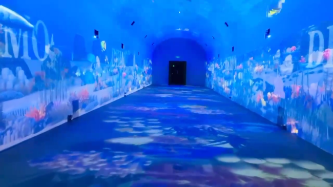 離海最遠(yuǎn)的海洋文化中心，SEEMILE點(diǎn)亮嵌入沙漠的海底隧道